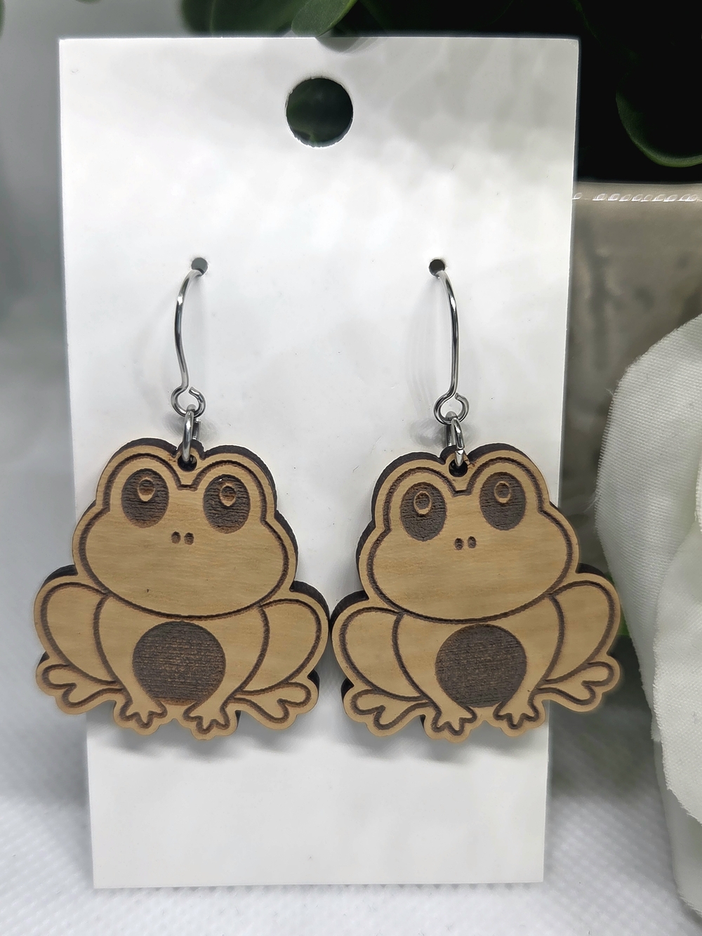 Cute Frog Wooden Dangle Earrings - Natural Brown